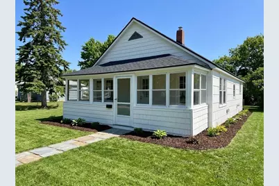 22  Pike Avenue, Littleton, NH 03561 - Photo 1