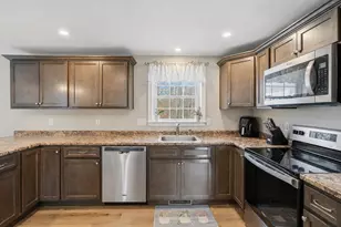 97 Timber Ridge Dr, Milford, NH 03055 - Photo 5