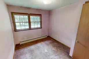 25 Chagnon Ln, Pelham, NH 03076 - Photo 13