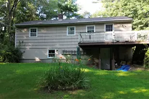25 Chagnon Ln, Pelham, NH 03076 - Photo 5