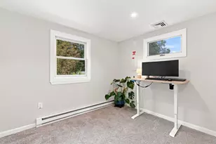 212 Holly Ln, Portsmouth, NH 03801 - Photo 27