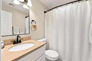 212 Holly Ln, Portsmouth, NH 03801 - Photo 25