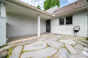 1 Cottage Ct, Hartford, VT 05001 - Photo 7