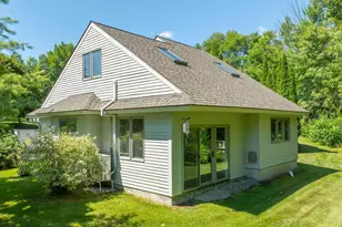 1 Cottage Ct, Hartford, VT 05001 - Photo 3
