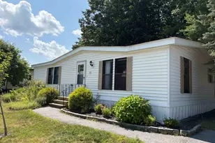 52 Monadnock Dr, Rochester, NH 03867 - Photo 3