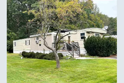 84 Hilton Avenue, Exeter, NH 03833 - Photo 1