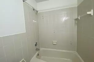 383 Huse Rd, Manchester, NH 03103 - Photo 21