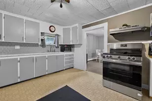 57 Overland St, Laconia, NH 03246 - Photo 7