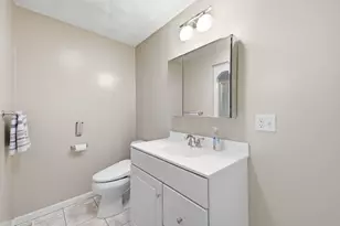 45 Ball Ave, Salem, NH 03079 - Photo 31