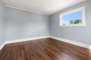 494 Wilson St, Manchester, NH 03103 - Photo 11