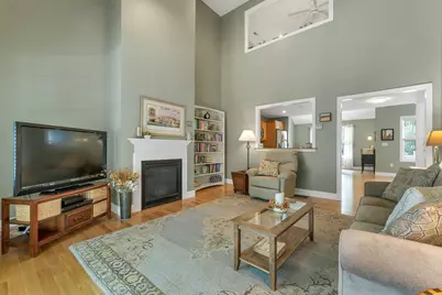 13 Mill Pond Road, Brentwood, NH 03833 - Photo 15