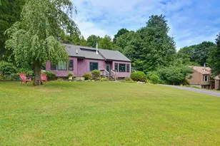 33 Redfield Cir, Derry, NH 03038 - Photo 1