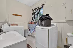 18 School St, Hillsboro, NH 03244 - Photo 35