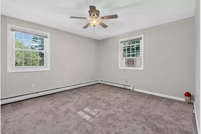 31 Woodhawk Way, Litchfield, NH 03052 - Photo 11