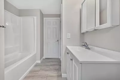 31 Woodhawk Way, Litchfield, NH 03052 - Photo 19