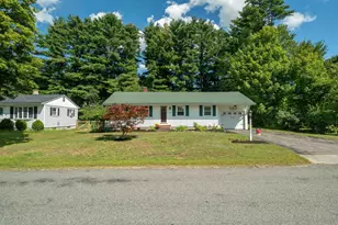 7 Ridgewood Ave, Gilford, NH 03249 - Photo 5
