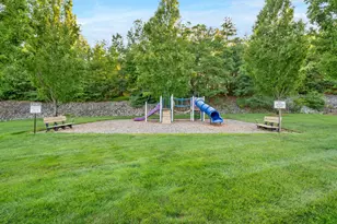 12 Vista Ridge Dr, Londonderry, NH 03053 - Photo 25