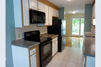 23 Aster Court, Nashua, NH 03062 - Photo 5