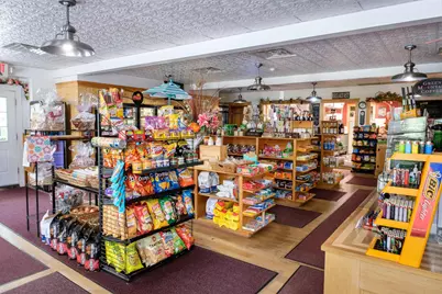 10 N Main Street, Mont Vernon, NH 03057 - Photo 15