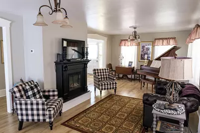 10 N Main Street, Mont Vernon, NH 03057 - Photo 9