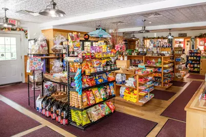 10 N Main Street, Mont Vernon, NH 03057 - Photo 17