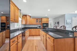 17 Sherry Cir, Brentwood, NH 03833 - Photo 7