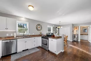 730 Bradford Rd, Newport, NH 03773 - Photo 9
