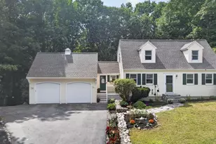 13 Helen Dr, Hooksett, NH 03106 - Photo 41