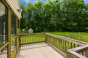 97 Rockingham Rd, Londonderry, NH 03053 - Photo 25