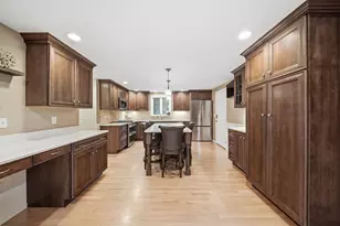 25 St Anthony Dr, Hudson, NH 03051 - Photo 15