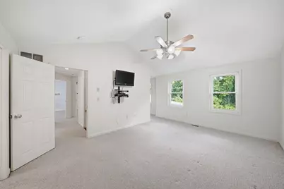 25 St. Anthony Drive, Hudson, NH 03051 - Photo 29