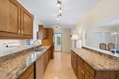 45 Willard Avenue, Portsmouth, NH 03801 - Photo 15