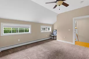 42 Moose Point Dr, Dunbarton, NH 03046 - Photo 37