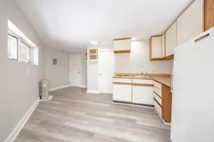 7 Crescent St, Pittsfield, NH 03263 - Photo 3