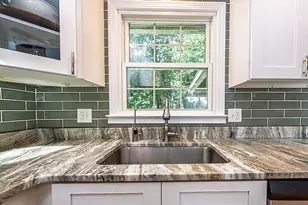 4 Brewster St, Merrimack, NH 03054 - Photo 11