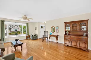 15 Monarch Way, Kingston, NH 03848 - Photo 3
