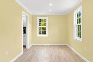 36 Hampton Dr, Nashua, NH 03063 - Photo 13