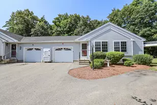 7 Rainbow Dr, Londonderry, NH 03053 - Photo 1