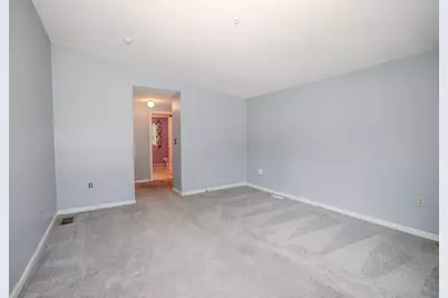 7 Rainbow Drive, Londonderry, NH 03053 - Photo 25
