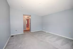 7 Rainbow Dr, Londonderry, NH 03053 - Photo 25