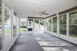 9 Roby St, Nashua, NH 03060 - Photo 5