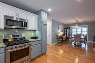 38 Sagewood Dr, Pelham, NH 03076 - Photo 15
