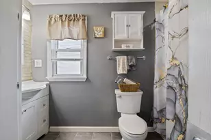 17 Lund St, Nashua, NH 03060 - Photo 13