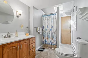 13 Patricia St, Windham, NH 03087 - Photo 21