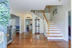 1 Mayfly Ln, Raymond, NH 03077 - Photo 5