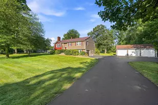 18 Westside Dr, Atkinson, NH 03811 - Photo 3