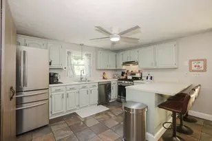 285 Colby Rd, Weare, NH 03281 - Photo 9