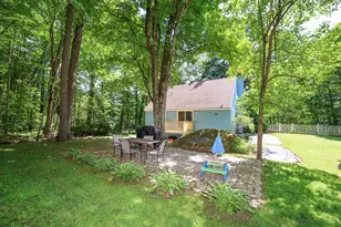 285 Colby Rd, Weare, NH 03281 - Photo 5
