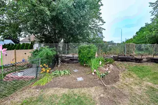 88 Parkview St, Manchester, NH 03103 - Photo 35