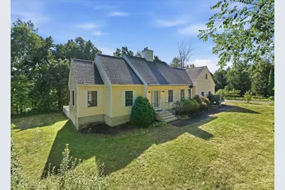 770 Mammoth Road, Pelham, NH 03076 - Photo 5